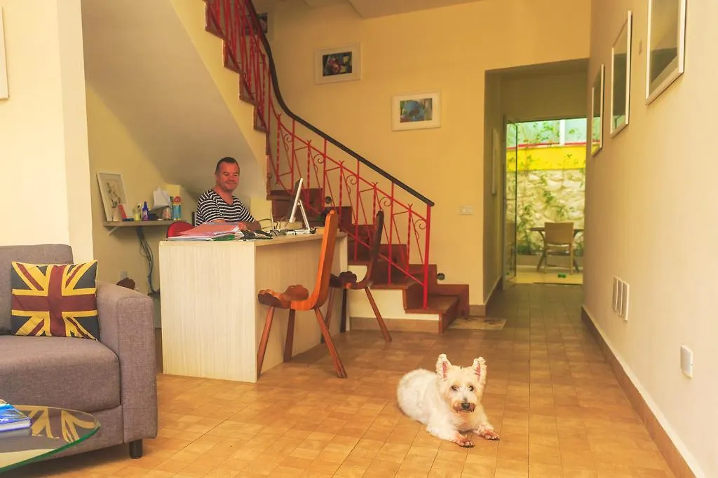 Casa Inglesa-1